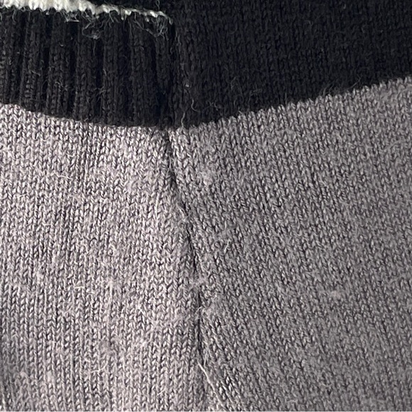 No boundaries striped sweater dress black, white and gray large (11-13) - Picture 3 of 9